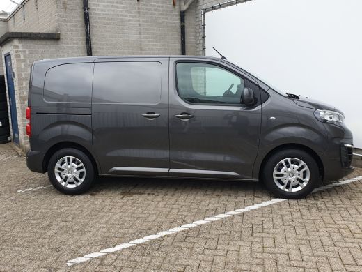 Peugeot Expert 1.5 BlueHDI 120 Compact Urban | Achterklep met ruit | Achteruitrijcamera | Navigatiesysteem full map ActivLease financial lease