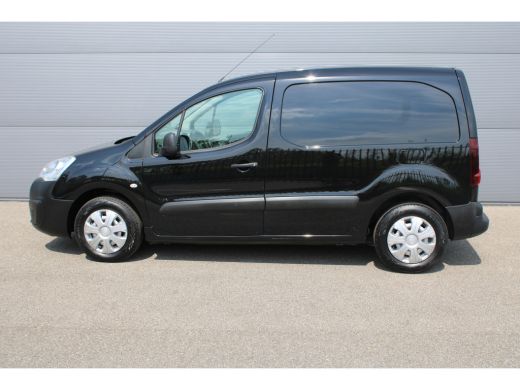 Peugeot Partner 1.6 HDI 75PK | AIRCO | PARKEERSENSOREN ACHTER | RADIO CD SPELER | CENTRALE VERGRENDELING | AIRCO ... ActivLease financial lease
