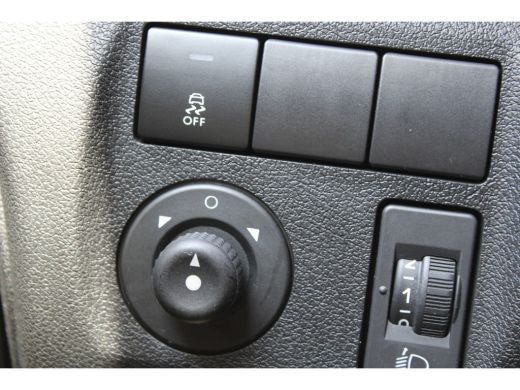 Peugeot Partner 1.6 HDI 75PK | AIRCO | PARKEERSENSOREN ACHTER | RADIO CD SPELER | CENTRALE VERGRENDELING | AIRCO ... ActivLease financial lease