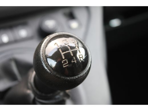Peugeot Partner 1.6 HDI 75PK | AIRCO | PARKEERSENSOREN ACHTER | RADIO CD SPELER | CENTRALE VERGRENDELING | AIRCO ... ActivLease financial lease