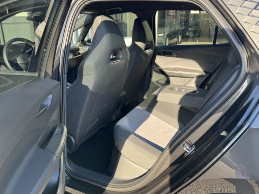Seat Born Performance 63 kWh 230pk | €6667 voordeel! | 20" LM velgen ActivLease financial lease