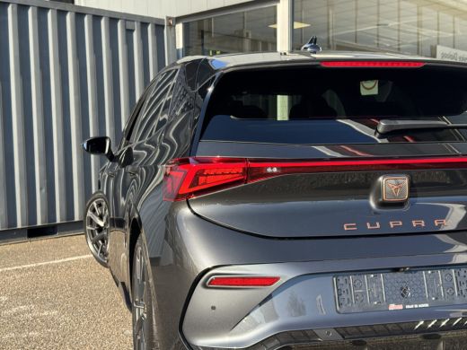 Seat Born Performance 63 kWh 230pk | €6667 voordeel! | 20" LM velgen ActivLease financial lease