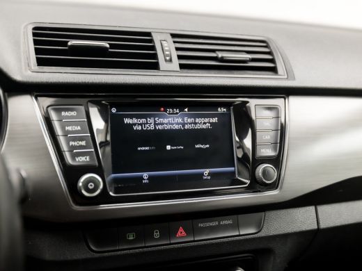 Skoda Fabia Combi 1.0 Clever (APPLE CARPLAY, NAVIGATIE, CLIMATE, SPORTSTOELEN, PARKEERSENSOREN, DAB+, CRUISE,... ActivLease financial lease