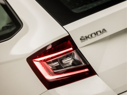 Skoda Fabia Combi 1.0 Clever (APPLE CARPLAY, NAVIGATIE, CLIMATE, SPORTSTOELEN, PARKEERSENSOREN, DAB+, CRUISE,... ActivLease financial lease