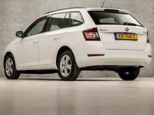 Skoda Fabia Combi 1.0 Clever (APPLE CARPLAY, NAVIGATIE, CLIMATE, SPORTSTOELEN, PARKEERSENSOREN, DAB+, CRUISE,... ActivLease financial lease