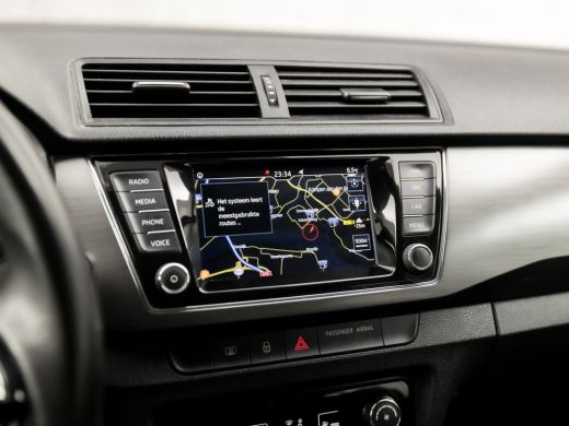 Skoda Fabia Combi 1.0 Clever (APPLE CARPLAY, NAVIGATIE, CLIMATE, SPORTSTOELEN, PARKEERSENSOREN, DAB+, CRUISE,... ActivLease financial lease