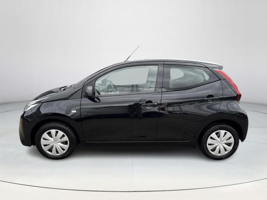 Toyota Aygo 1.0 VVT-i x-fun **AIRCO/ BEGRENZER/ 36 MAANDEN GARANTIE** ActivLease financial lease