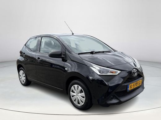 Toyota Aygo 1.0 VVT-i x-fun **AIRCO/ BEGRENZER/ 36 MAANDEN GARANTIE** ActivLease financial lease