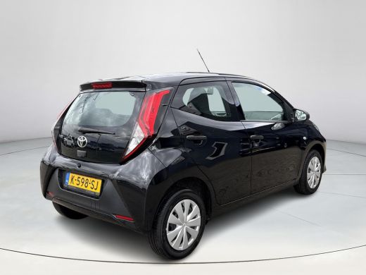 Toyota Aygo 1.0 VVT-i x-fun **AIRCO/ BEGRENZER/ 36 MAANDEN GARANTIE** ActivLease financial lease