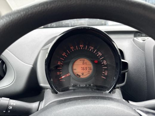 Toyota Aygo 1.0 VVT-i x-fun **AIRCO/ BEGRENZER/ 36 MAANDEN GARANTIE** ActivLease financial lease