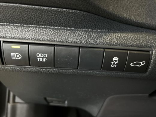 Toyota Corolla Touring Sports Hybrid 140 Dynamic (Navigatie - Elektrische achterklep) ActivLease financial lease