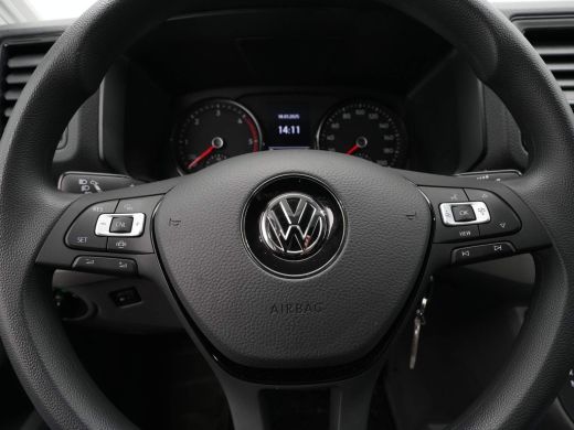 Volkswagen Crafter 35 2.0 TDI 140pk DSG L3H3 Highline EURO VI Navi via App Trekhaak Camera Voorruitverwarming ActivLease financial lease
