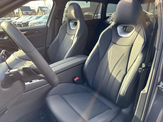 Volkswagen Passat Variant 1.5 eHybrid R-Line PHEV | R-Line Black | 272Pk | Leder | Trekhaak | Pano Dak | Head Up Di... ActivLease financial lease