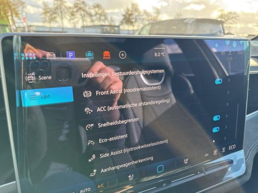 Volkswagen Passat Variant 1.5 eHybrid R-Line PHEV | R-Line Black | 272Pk | Leder | Trekhaak | Pano Dak | LED Matrix | ActivLease financial lease