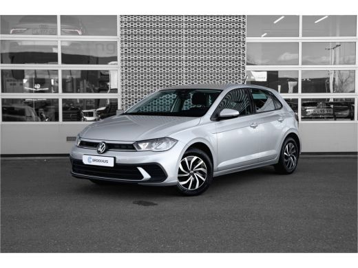 Volkswagen Polo 1.0 TSI Life | Active info Display | PDC V+A | Apple CarPlay | Volkswagen Polo 1.0 TSI Life | Active info Display | PDC V+A | Apple CarPlay |