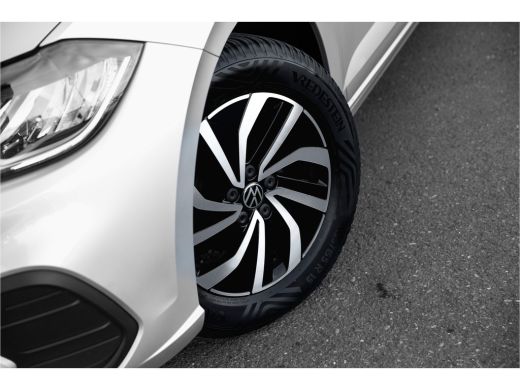 Volkswagen Polo 1.0 TSI Life | Active info Display | PDC V+A | Apple CarPlay | ActivLease financial lease