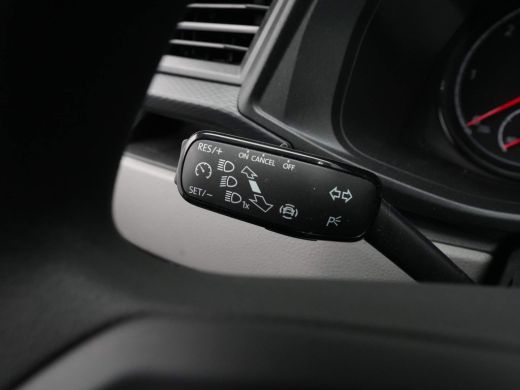 Volkswagen Transporter 2.0 TDI L2H1 30 DC Comfortline Navi via App Trekhaak Pdc Airco Cruise ActivLease financial lease
