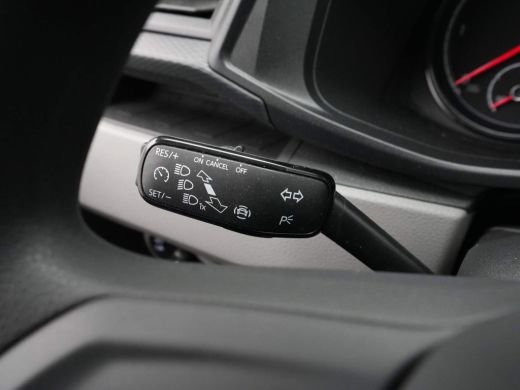 Volkswagen Transporter 2.0 TDI L2H1 30 DC Comfortline Navi via App Trekhaak Pdc Airco Cruise ActivLease financial lease