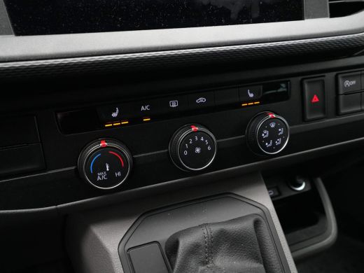 Volkswagen Transporter Kombi 2.0 TDI 150pk DSG L2H1 Comfortline Navigatie Pdc Airco Stoelverwarming ActivLease financial lease