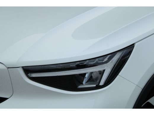 Volvo  C40 Single Motor Core 69 kWh | Climate-Pack: Warmtepomp | Stuur/stoelverwarming | Camera | Getint gla... ActivLease financial lease
