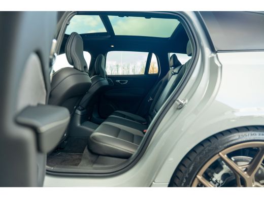 Volvo  V60 HEICO UITVOERING | VOSSEN 21" VELGEN | BOWERS & WILKINS | FULL OPTIONS HEICO UITVOERING | VOSSEN ... ActivLease financial lease