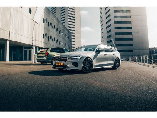 Volvo  V60 HEICO UITVOERING | VOSSEN 21" VELGEN | BOWERS & WILKINS | FULL OPTIONS HEICO UITVOERING | VOSSEN ... ActivLease financial lease