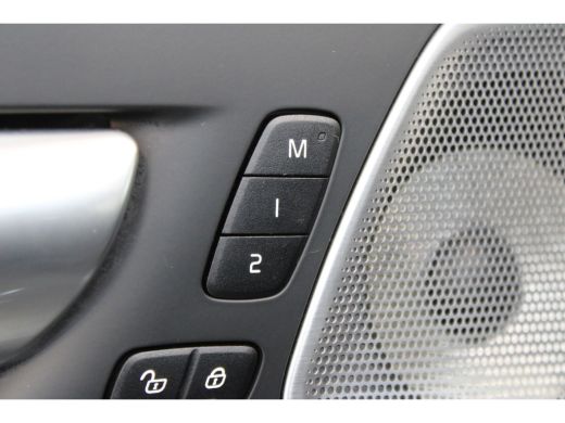 Volvo  XC60 Volvo T6 AWD Ultimate Dark 350PK | Luchtvering | B&W Audio | Trekhaak | 21'' | 360º view | HUD | ... ActivLease financial lease