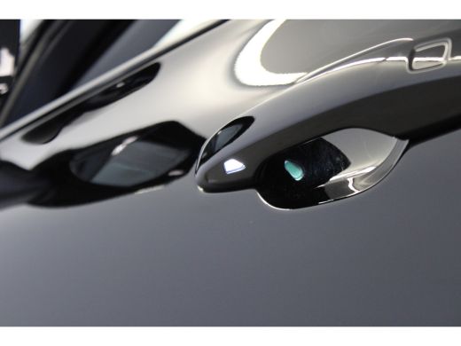 Volvo  XC60 Volvo T6 AWD Ultimate Dark 350PK | Luchtvering | B&W Audio | Trekhaak | 21'' | 360º view | HUD | ... ActivLease financial lease