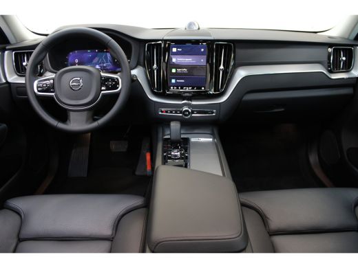 Volvo  XC60 Volvo T6 AWD Ultimate Dark 350PK | Luchtvering | B&W Audio | Trekhaak | 21'' | 360º view | HUD | ... ActivLease financial lease