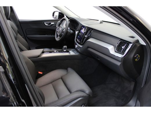 Volvo  XC60 Volvo T6 AWD Ultimate Dark 350PK | Luchtvering | B&W Audio | Trekhaak | 21'' | 360º view | HUD | ... ActivLease financial lease