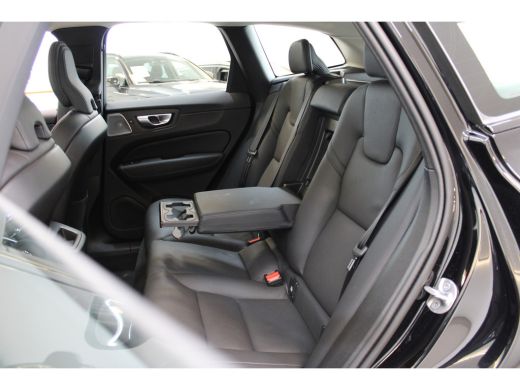 Volvo  XC60 Volvo T6 AWD Ultimate Dark 350PK | Luchtvering | B&W Audio | Trekhaak | 21'' | 360º view | HUD | ... ActivLease financial lease
