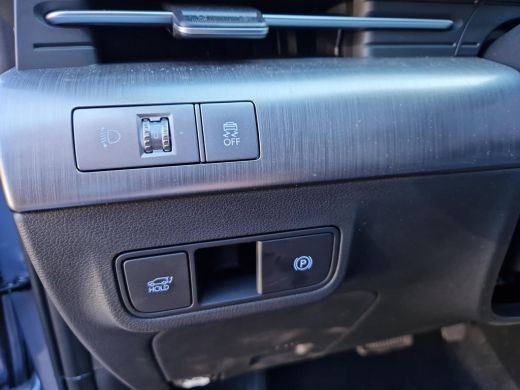 Hyundai KONA Electric Premium 65.4 kWh | Stoel Verwarming/Ventilatie | 360'Camara | ActivLease financial lease