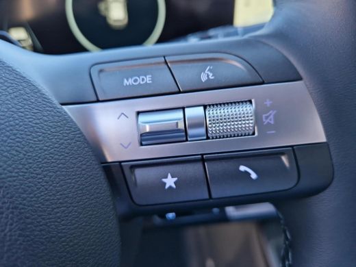 Hyundai KONA Electric Premium 65.4 kWh | Stoel Verwarming/Ventilatie | 360'Camara | ActivLease financial lease