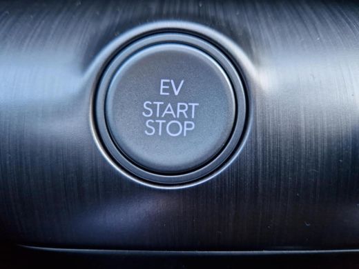 Hyundai KONA Electric Premium 65.4 kWh | Stoel Verwarming/Ventilatie | 360'Camara | ActivLease financial lease