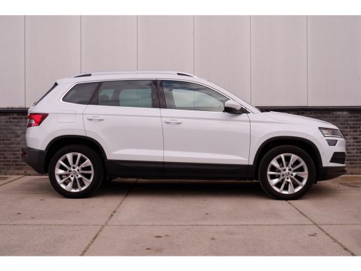 Skoda Karoq 1.5 TSI ACT Style | LED | Navi | Virtual Cockpit | Carplay | Camera ActivLease financial lease