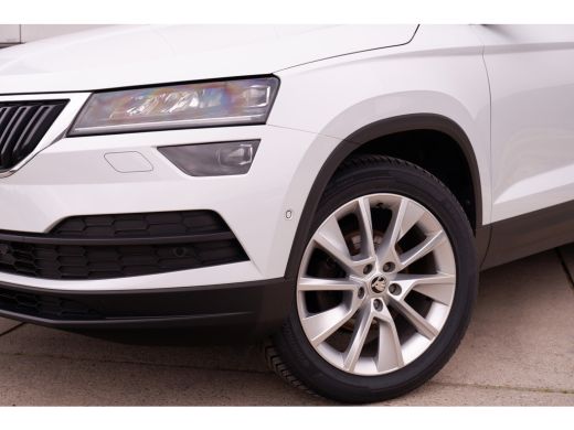 Skoda Karoq 1.5 TSI ACT Style | LED | Navi | Virtual Cockpit | Carplay | Camera ActivLease financial lease