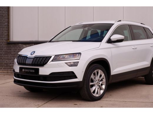 Skoda Karoq 1.5 TSI ACT Style | LED | Navi | Virtual Cockpit | Carplay | Camera ActivLease financial lease