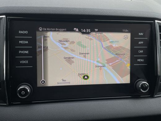 Skoda Karoq 1.5 TSI ACT Style | LED | Navi | Virtual Cockpit | Carplay | Camera ActivLease financial lease