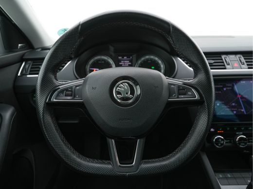 Skoda Octavia 1.0 TSI Greentech Style Business Aut. *FULL-LED | LEATHER-ALCANTARA | NAVI-FULLMAP | CANTON-AUDIO... ActivLease financial lease