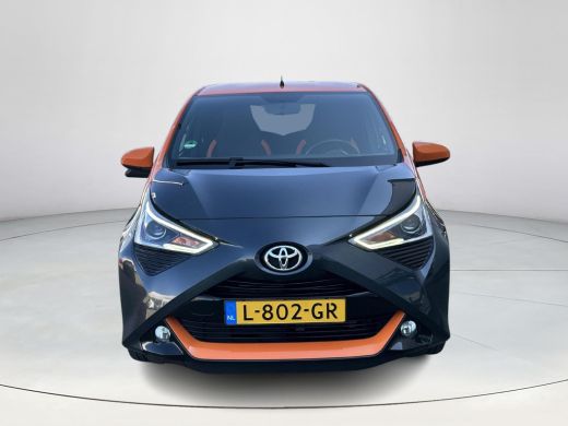 Toyota Aygo 1.0 VVT-i x-JBL ActivLease financial lease