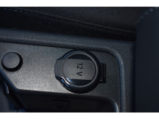 Volkswagen Golf Volkswagen Life Edition eHybrid | 'App-Connect' draadloze smartphone integratie | Achterbank in o... ActivLease financial lease