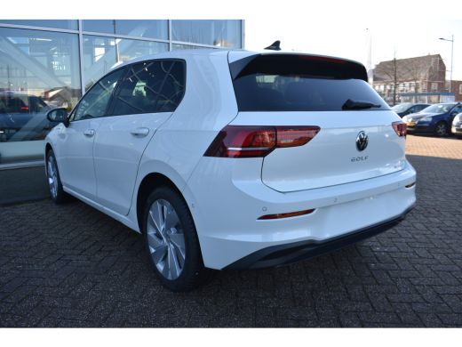 Volkswagen Golf Volkswagen Life Edition eHybrid | 'App-Connect' draadloze smartphone integratie | Achterbank in o... ActivLease financial lease