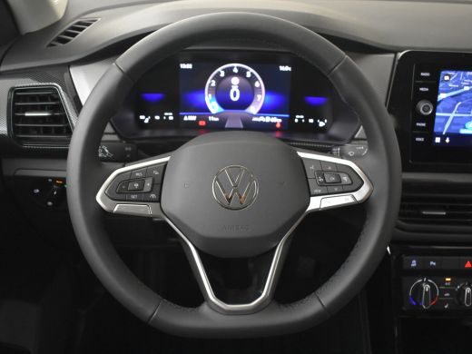Volkswagen T-Cross Volkswagen Life Edition | 'App-Connect' draadloze smartphone integratie | Achterlichten LED | Afs... ActivLease financial lease