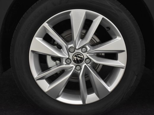 Volkswagen T-Cross Volkswagen Life Edition | 'App-Connect' draadloze smartphone integratie | Achterlichten LED | Afs... ActivLease financial lease