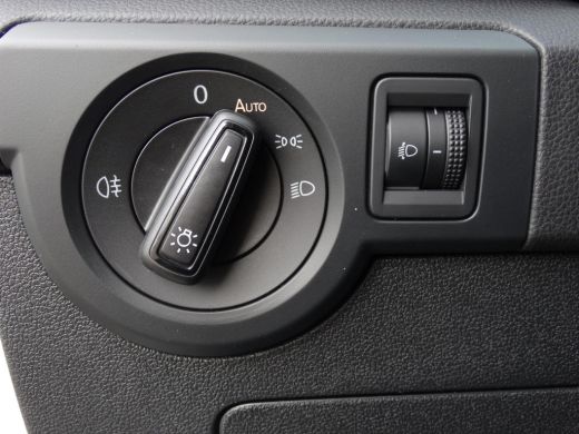 Volkswagen T-Cross Volkswagen Life Edition | 'App-Connect' draadloze smartphone integratie | Achterlichten LED | Afs... ActivLease financial lease
