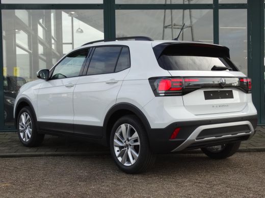 Volkswagen T-Cross Volkswagen Life Edition | 'App-Connect' draadloze smartphone integratie | Achterlichten LED | Afs... ActivLease financial lease