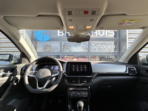 Volkswagen T-Cross Volkswagen Life Edition | 'App-Connect' draadloze smartphone integratie | Achterlichten LED | Afs... ActivLease financial lease
