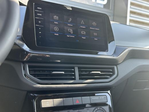 Volkswagen T-Cross Volkswagen Life Edition | 'App-Connect' draadloze smartphone integratie | Achterlichten LED | Afs... ActivLease financial lease
