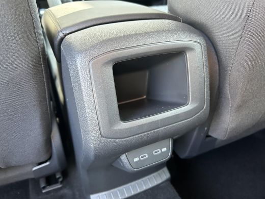Volkswagen T-Cross Volkswagen Life Edition | 'App-Connect' draadloze smartphone integratie | Achterlichten LED | Afs... ActivLease financial lease