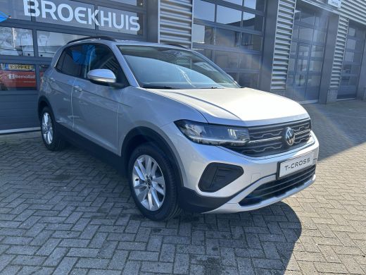 Volkswagen T-Cross Volkswagen Life Edition | 'App-Connect' draadloze smartphone integratie | Achterlichten LED | Afs... ActivLease financial lease